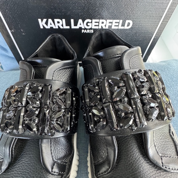 Black platform sneakers - Picture 9 of 13